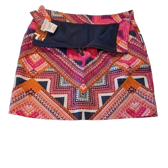 MERONA abstract mini skirt - Picture 3 of 8